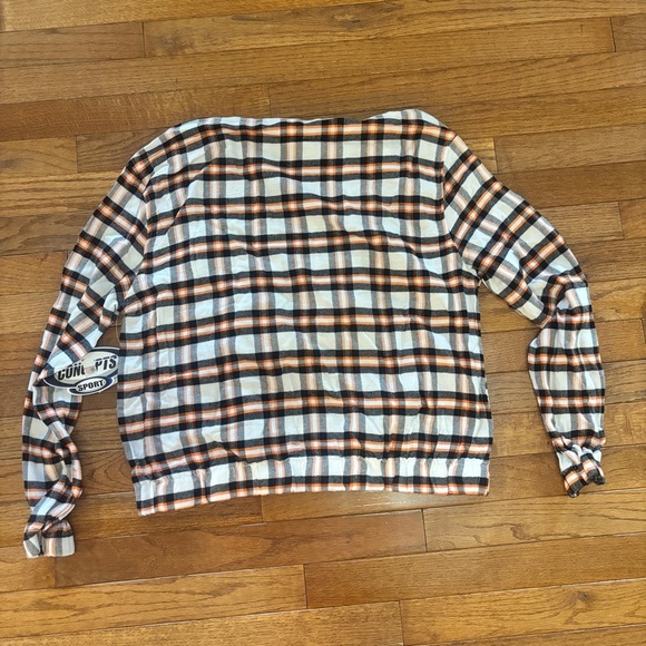 NWT Women’s Concept Sport OSU blouse with a hood size M - Picture 5 of 5